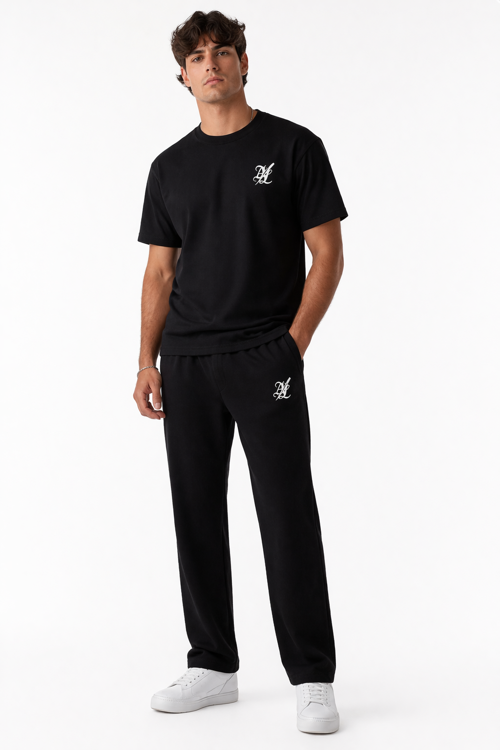 Herr Essential Tee & black Essential pant set